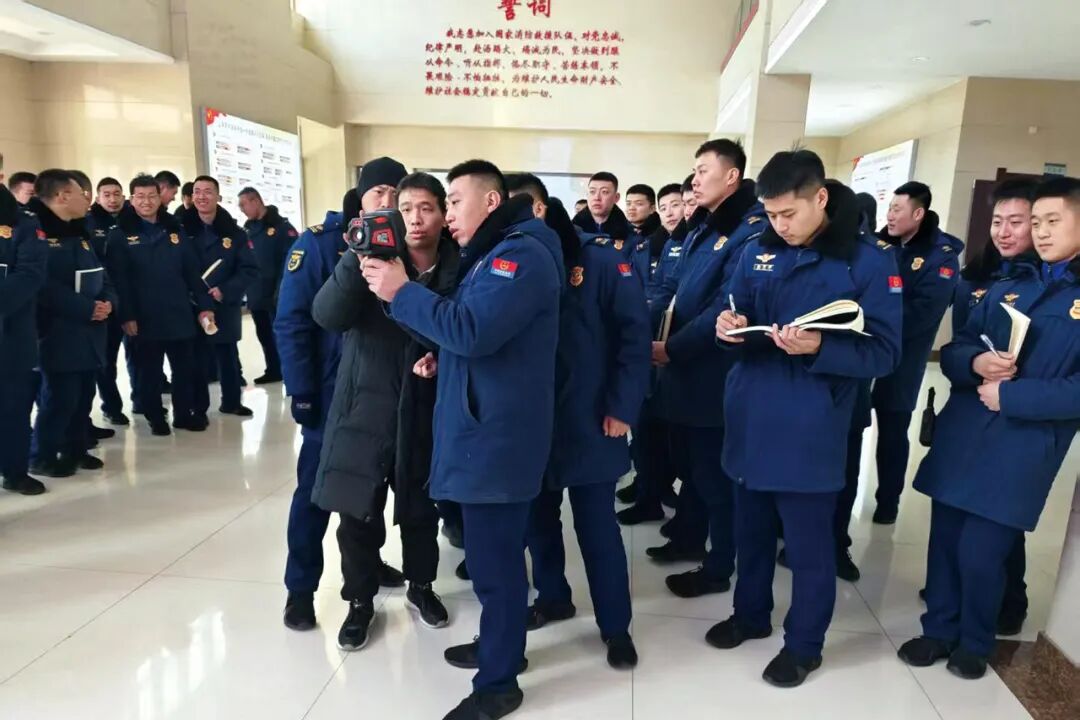 消防熱像儀助力應急救援，颯特紅外新產品批量交付一線消防員